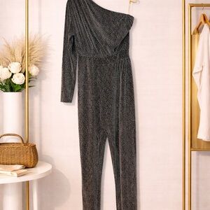 Elegant Gray One-Shoulder Jumpsuit